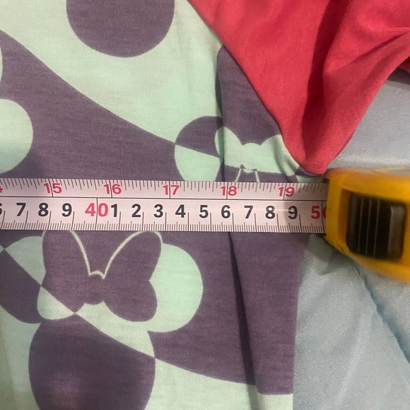 Disney Red and Green Raglan T-Shirt 3/4 Sleeve - Picture 6 of 11